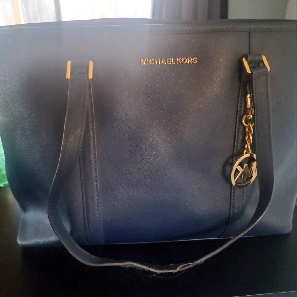 Michael Kors Tote